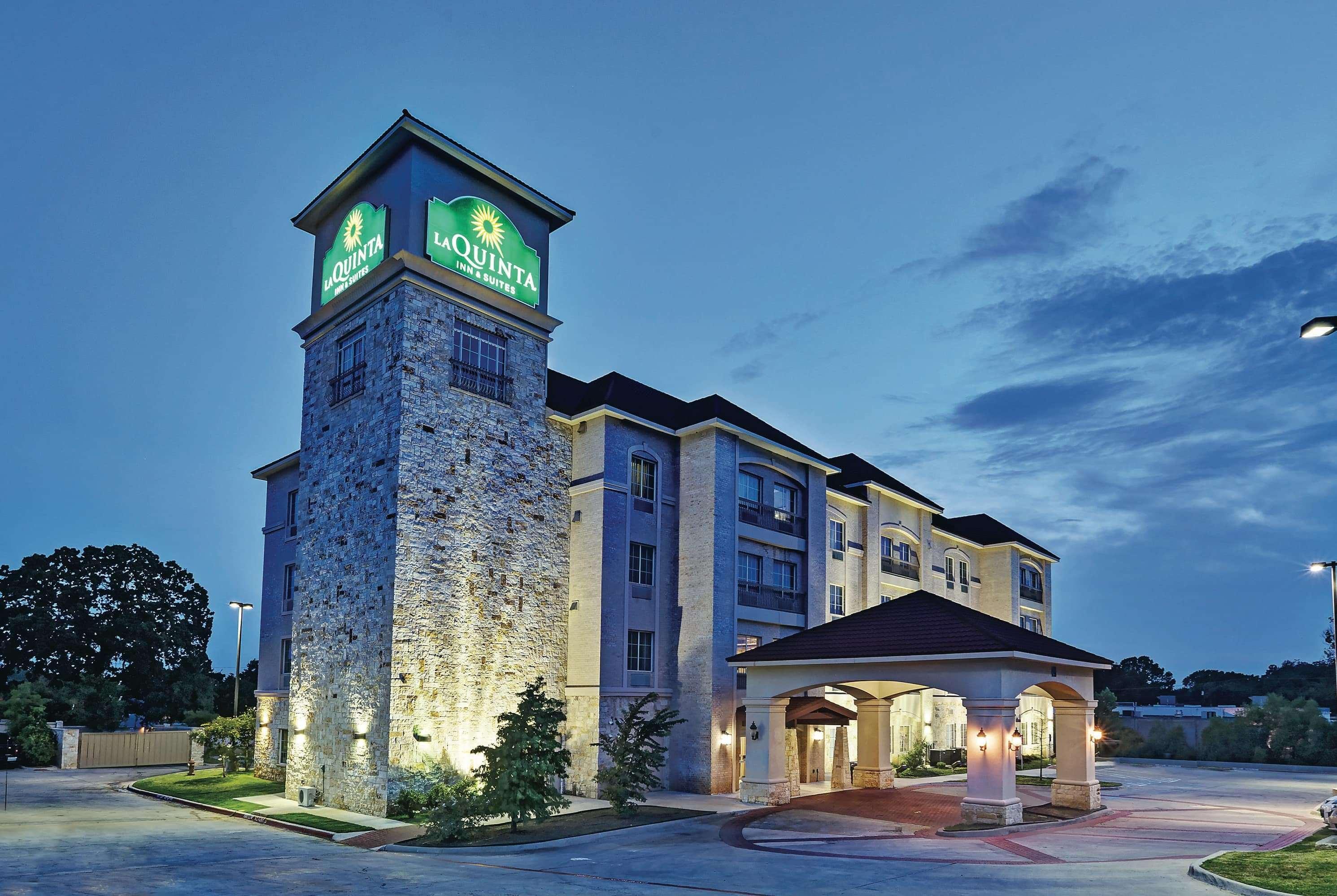 La Quinta By Wyndham Dfw Airport West - Euless Hotel Exterior foto