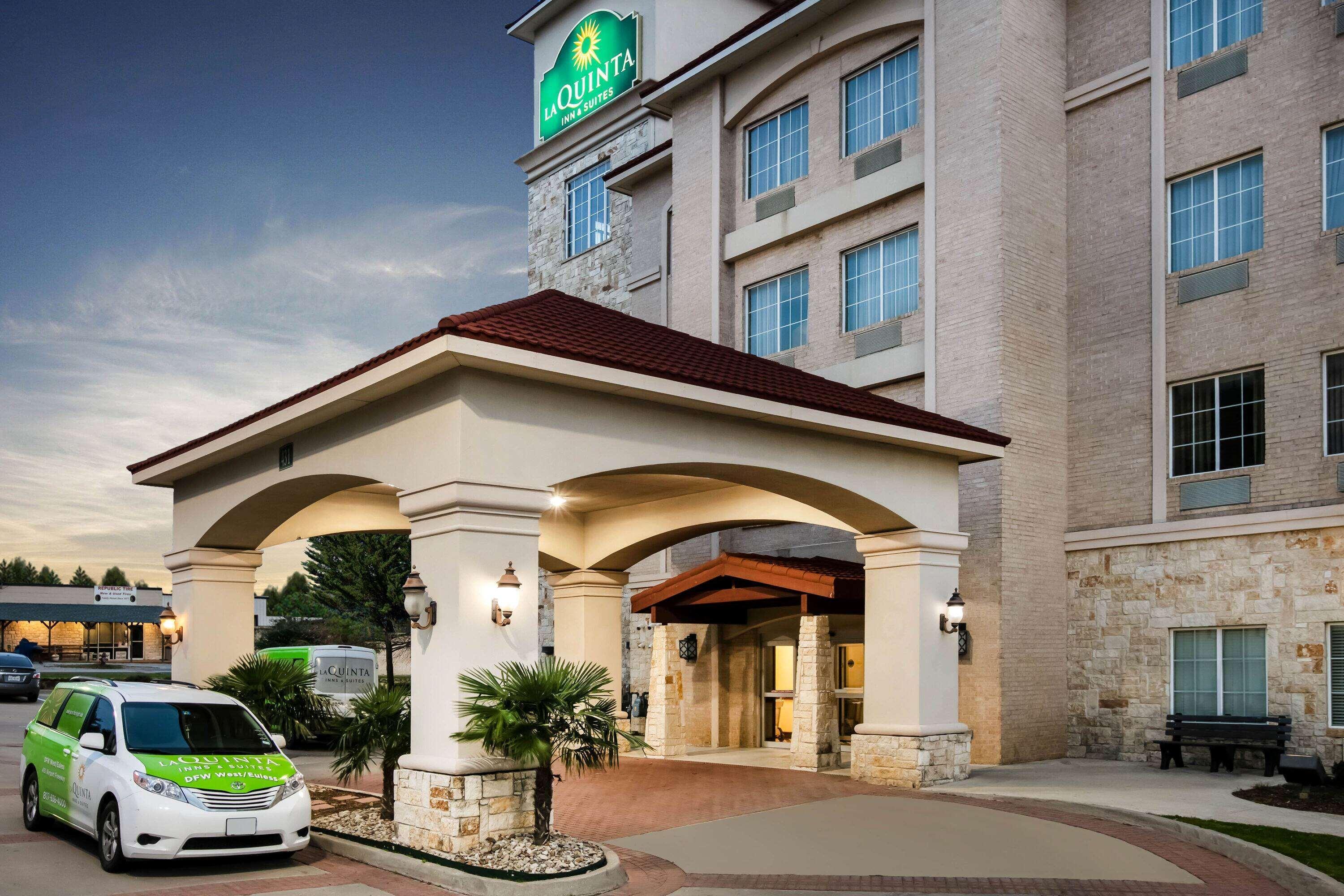 La Quinta By Wyndham Dfw Airport West - Euless Hotel Exterior foto